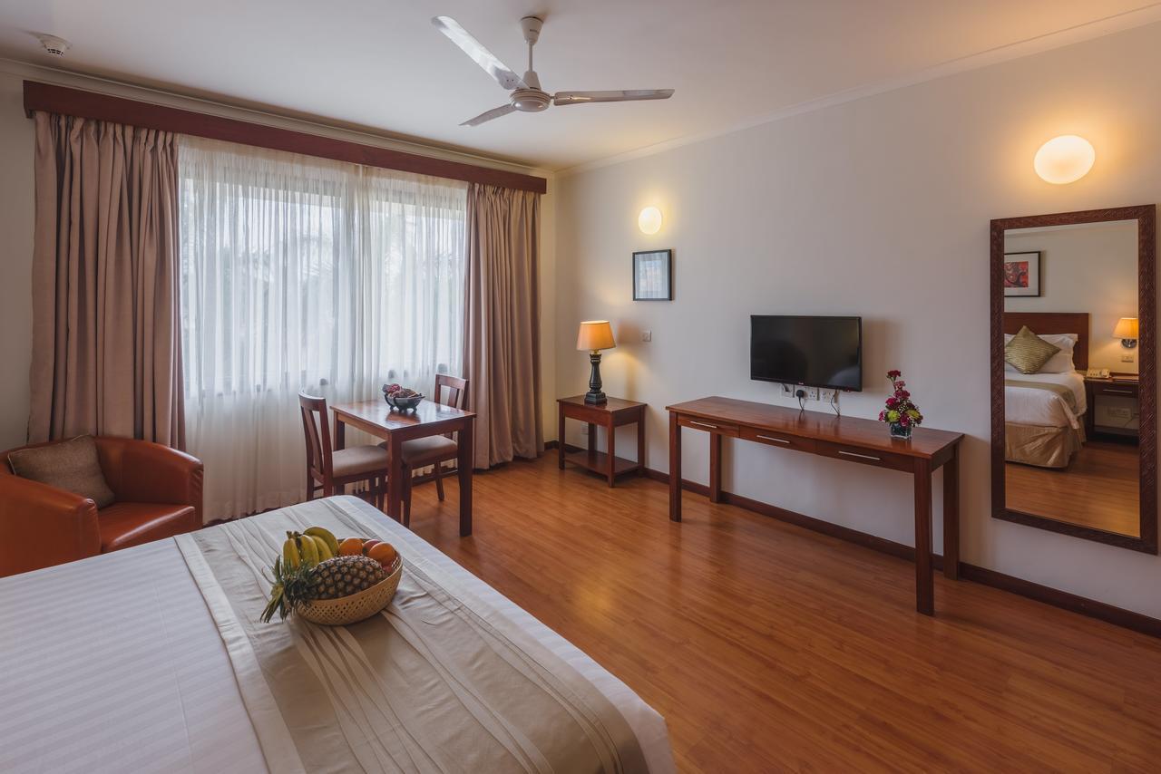Sea Cliff Court Hotel & Luxury Apartments Dar es Salaam Extérieur photo