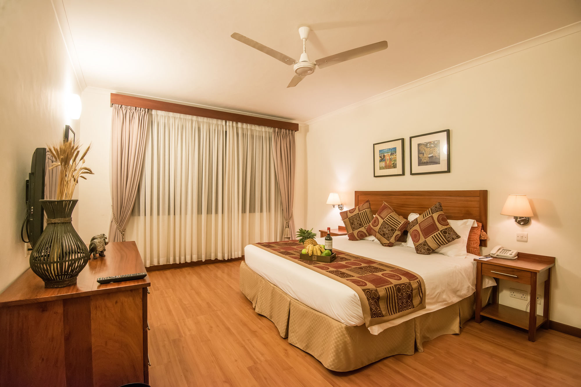 Sea Cliff Court Hotel & Luxury Apartments Dar es Salaam Extérieur photo